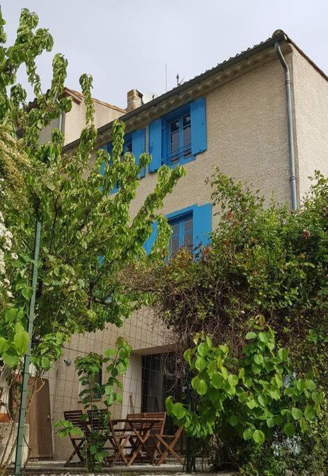 Rue Basse - Village House Overlooking The Pyrenees Montréal 外观 照片